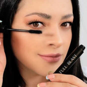 Full Blast Mascara Per Le Ciglia Farmasi Italia